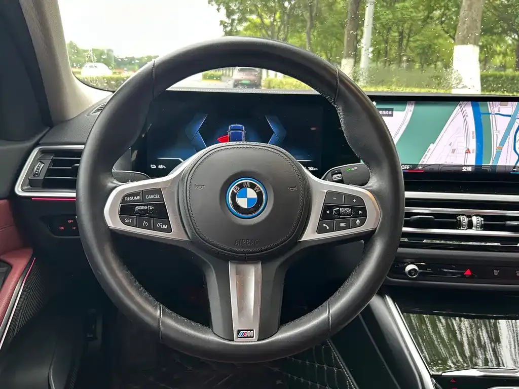 BMW i3 — фото 8