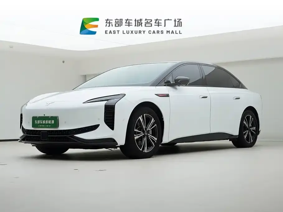 Hongqi EH7 — фото 1