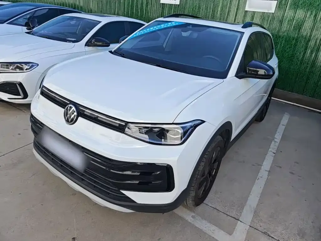 Volkswagen Tharu — фото 1
