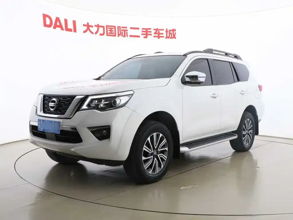 Nissan Terra — фото 1