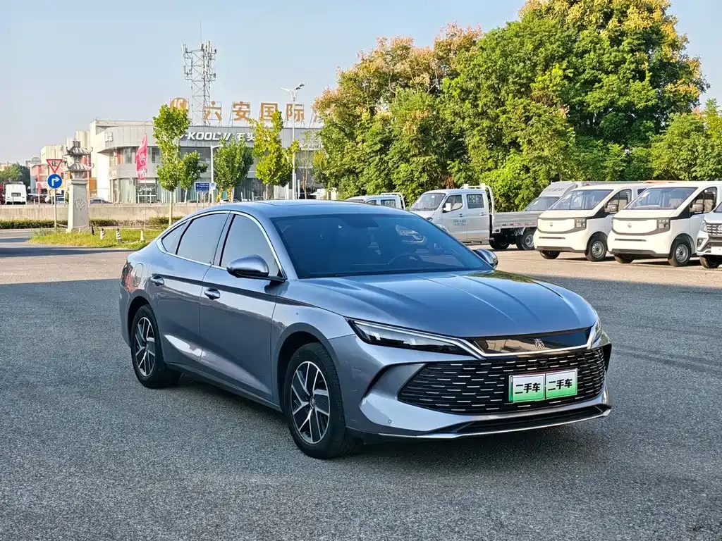 BYD Qin L — фото 8