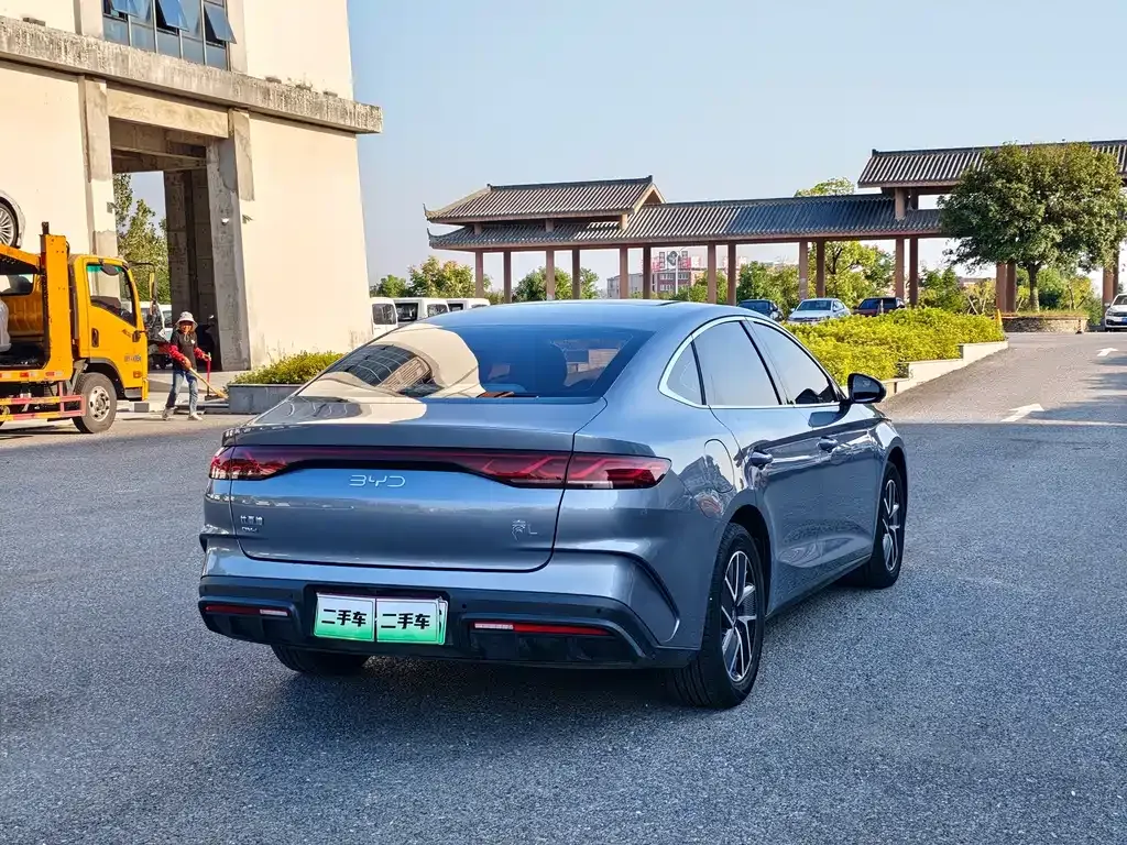 BYD Qin L — фото 4
