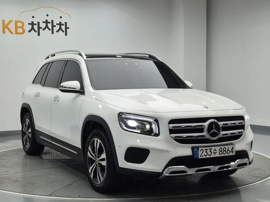 Mercedes-Benz GLB-Class — фото 1