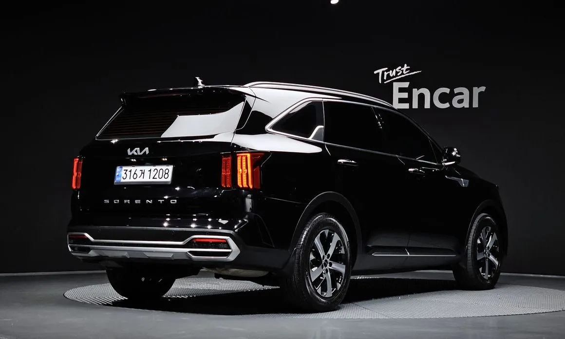 Kia Sorento — фото 3