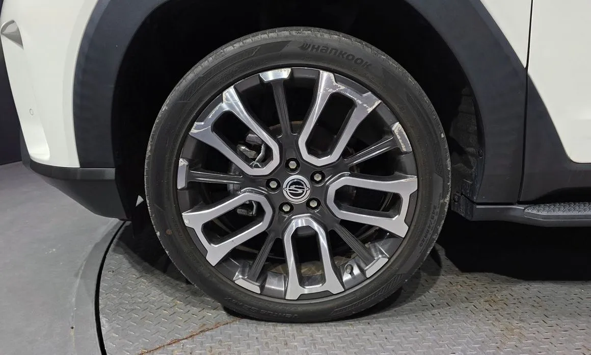 KG Mobility (Ssangyong) Torres — фото 9
