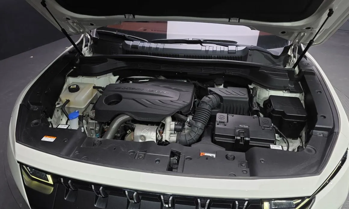KG Mobility (Ssangyong) Torres — фото 10