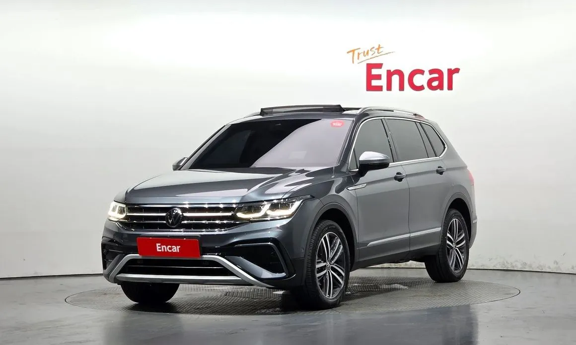 Volkswagen Tiguan — фото 1