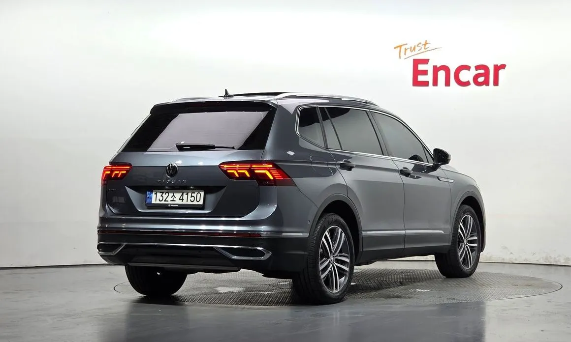 Volkswagen Tiguan — фото 4
