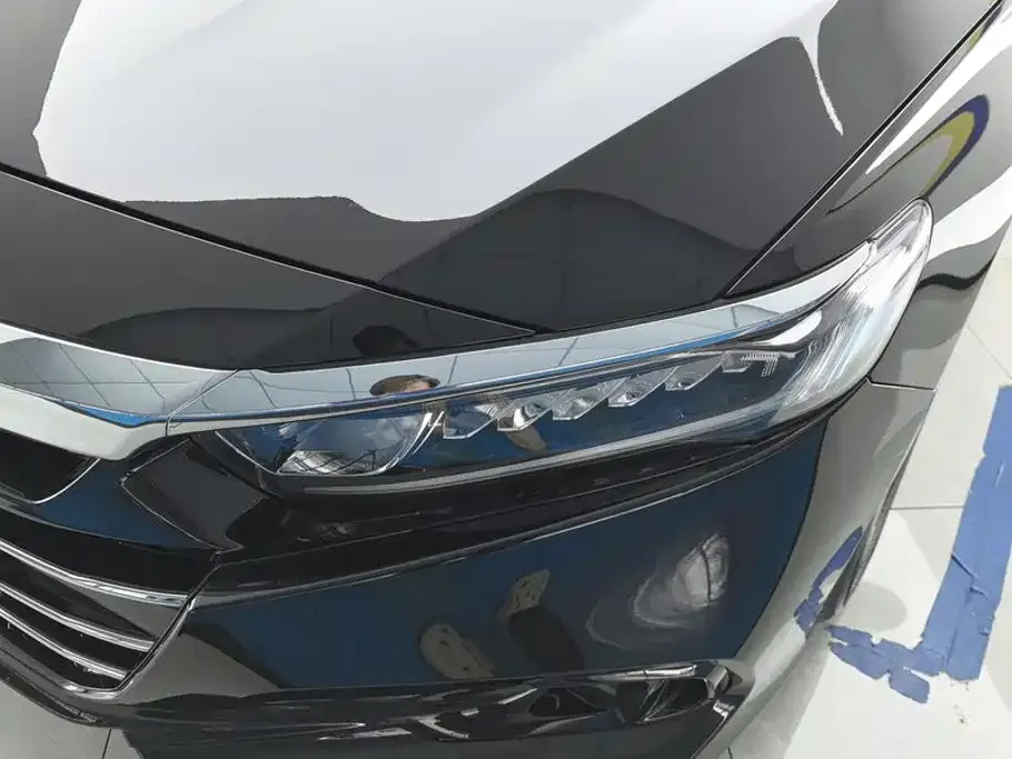 Honda Accord — фото 6