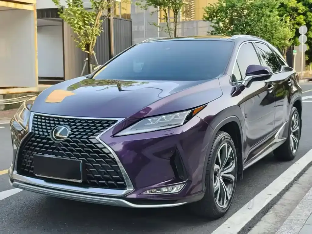 Lexus RX — фото 1