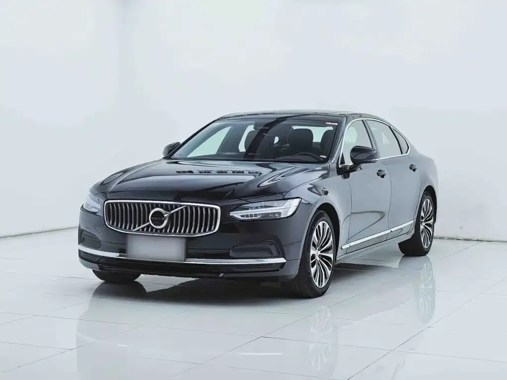 Volvo S90 — фото 1