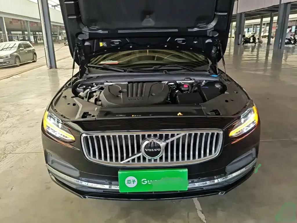 Volvo S90 — фото 10