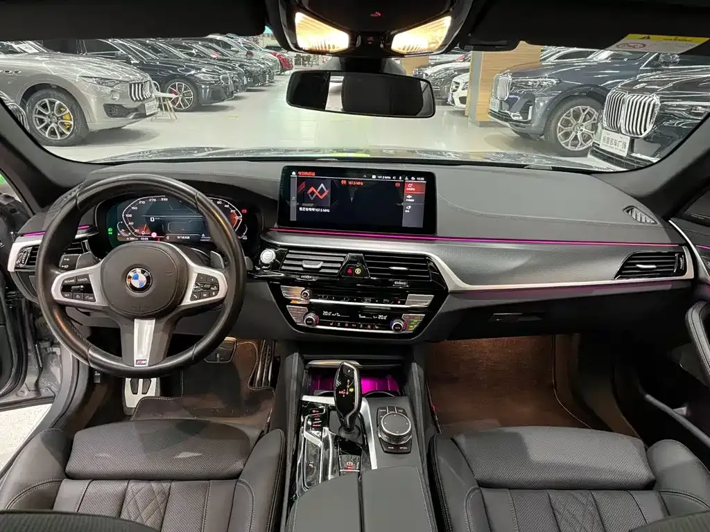 BMW 5 Series (Import) — фото 3