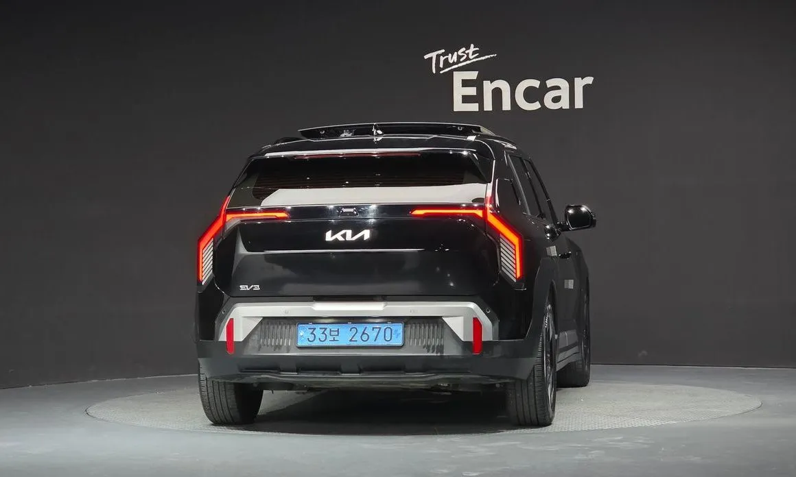 Kia EV3 — фото 3