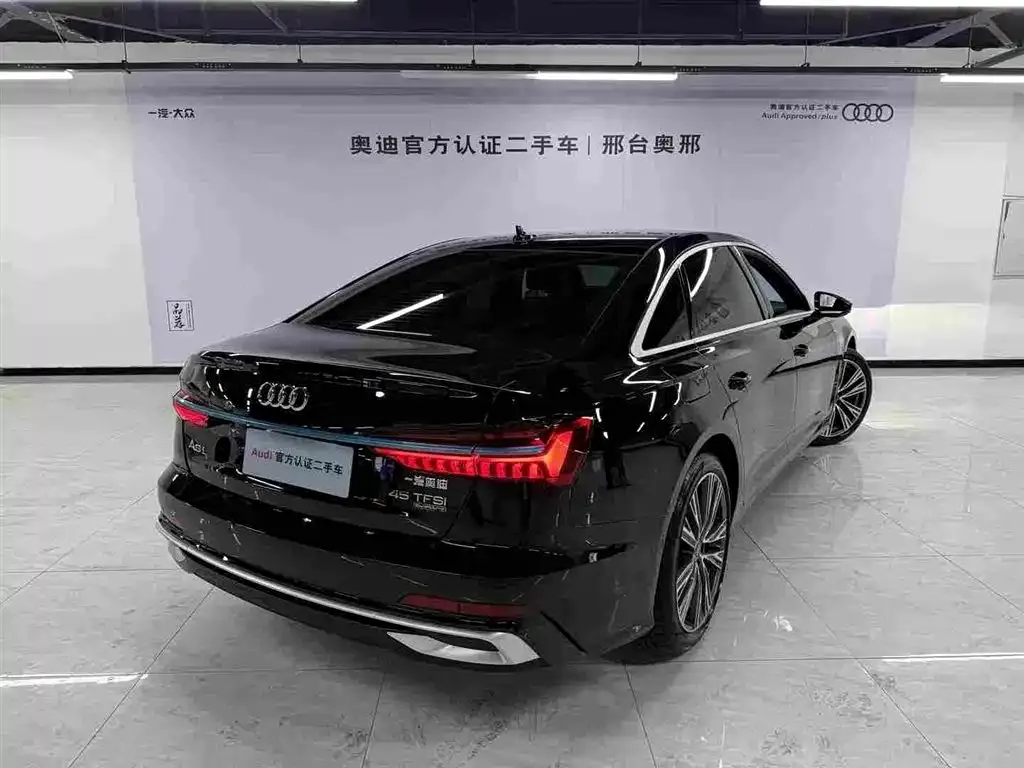 Audi A6L — фото 4