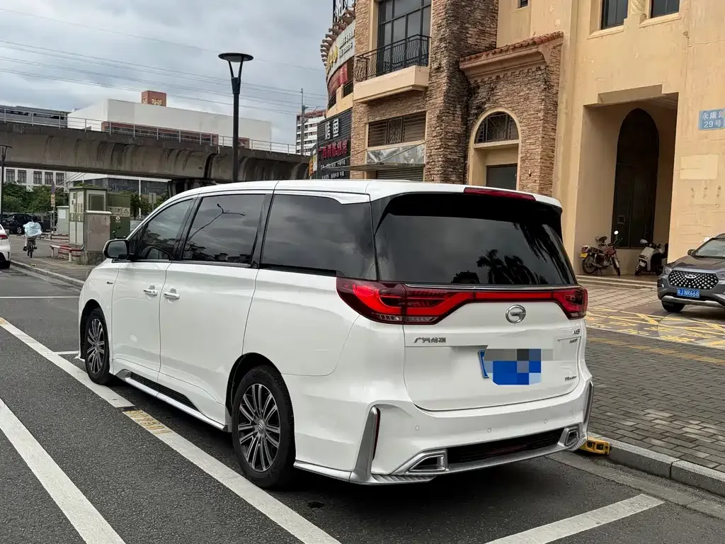 GAC Motor Trumpchi M8 — фото 9