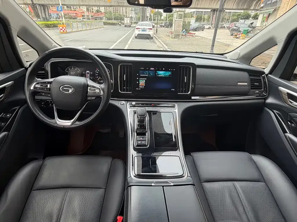 GAC Motor Trumpchi M8 — фото 6
