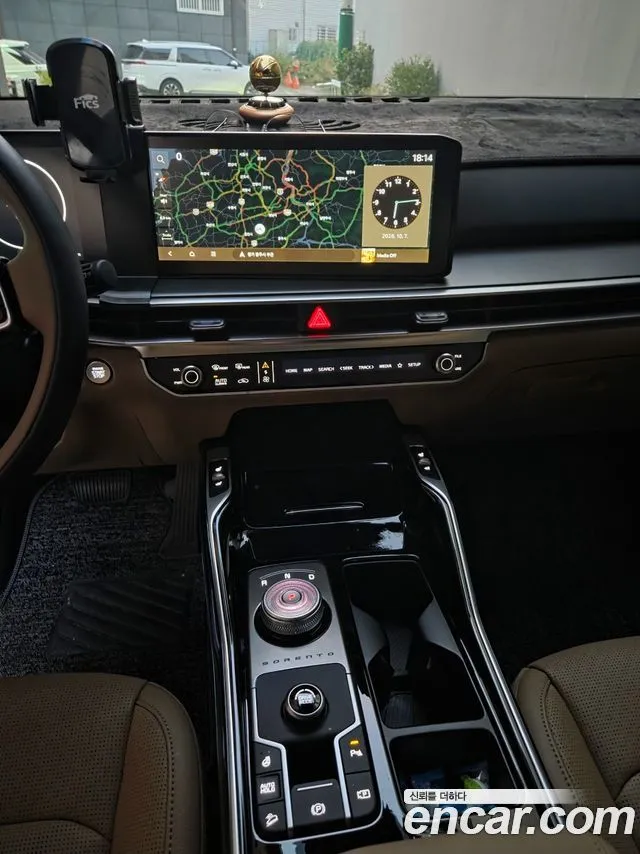 Kia Sorento — фото 10