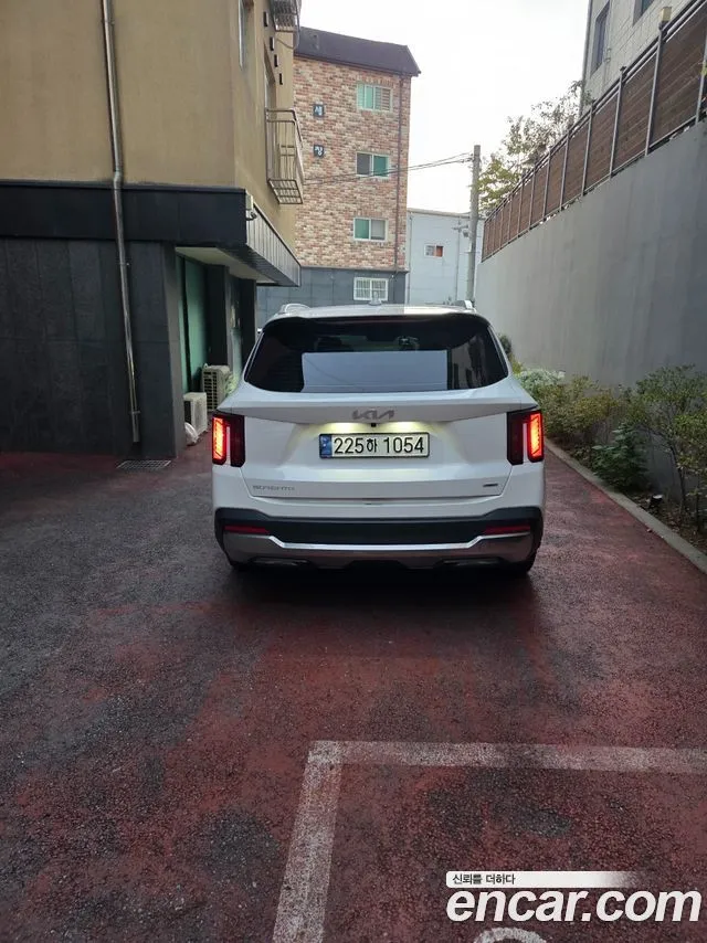 Kia Sorento — фото 3