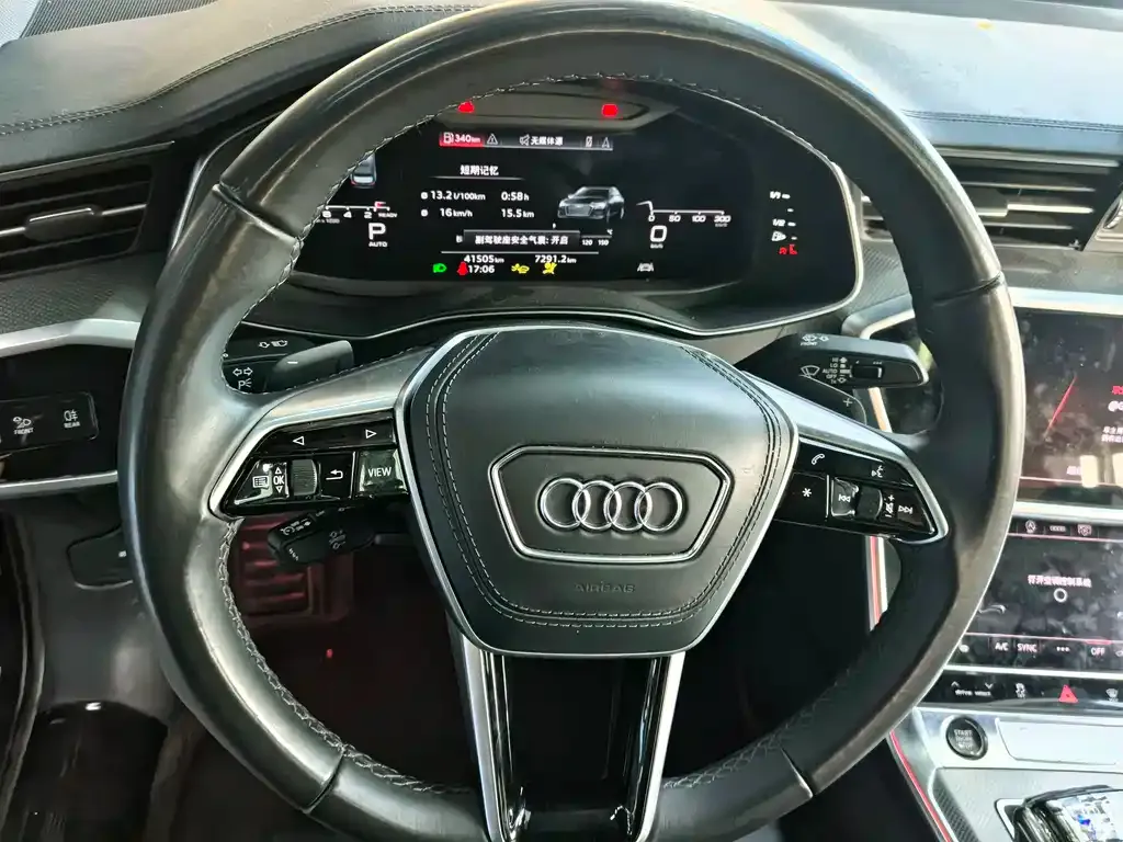 Audi A6L — фото 6