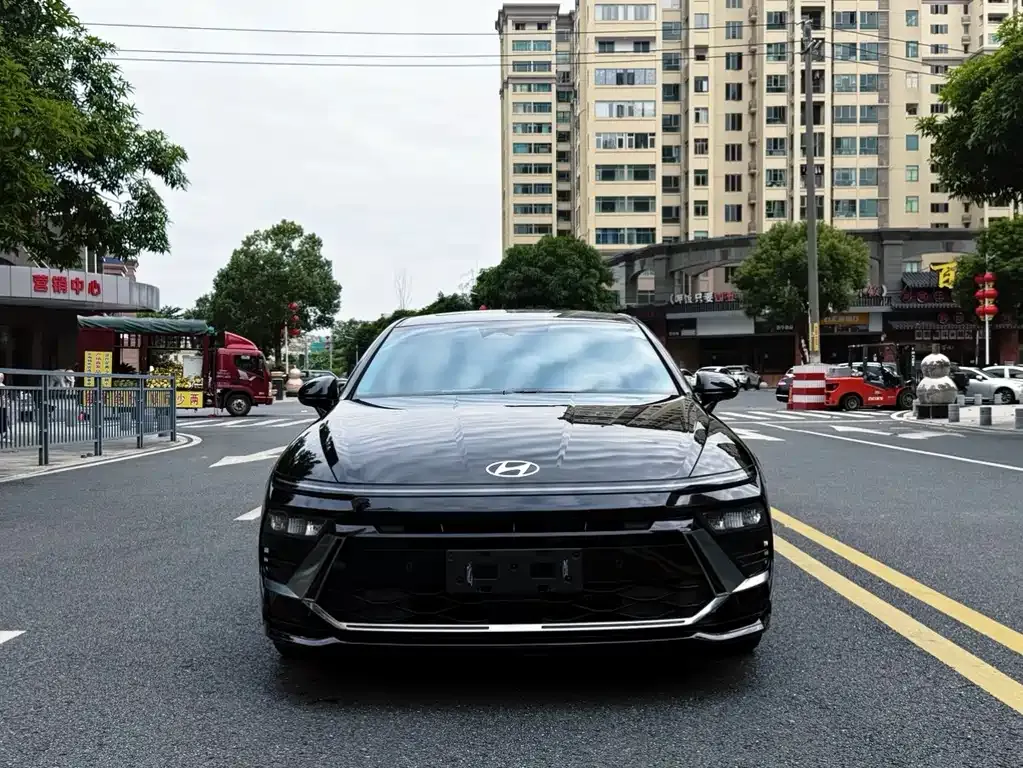 Hyundai Sonata — фото 4