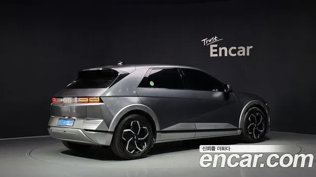 Hyundai Ioniq5 — фото 2