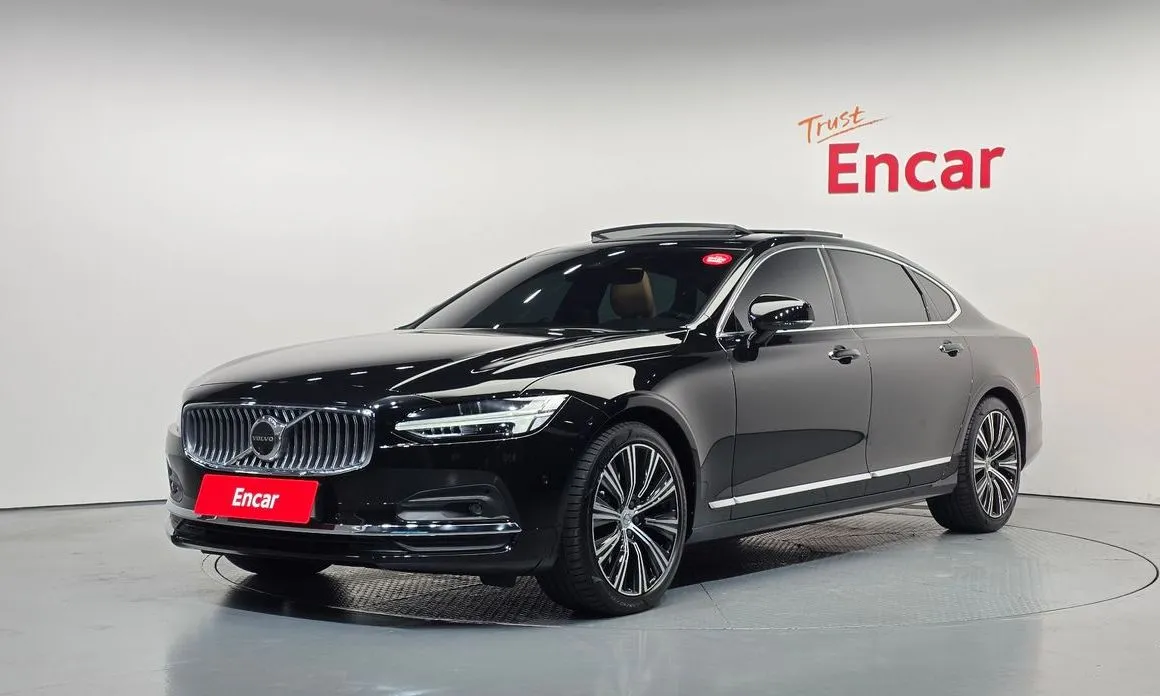 Volvo S90 — фото 1
