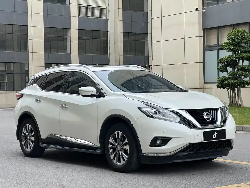 Nissan Murano — фото 6