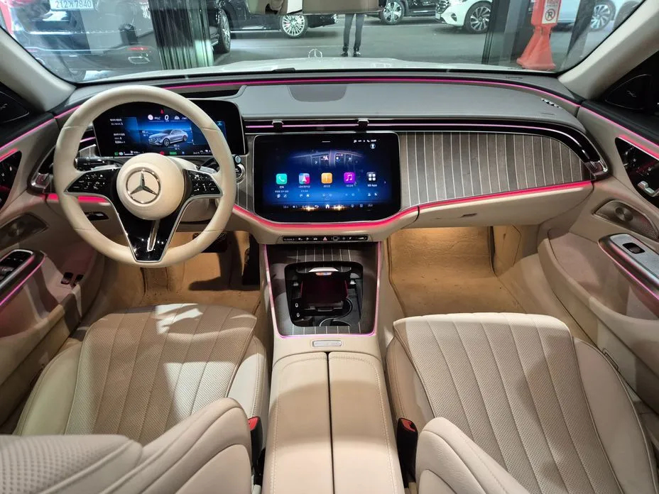 Mercedes-Benz E-Class — фото 5