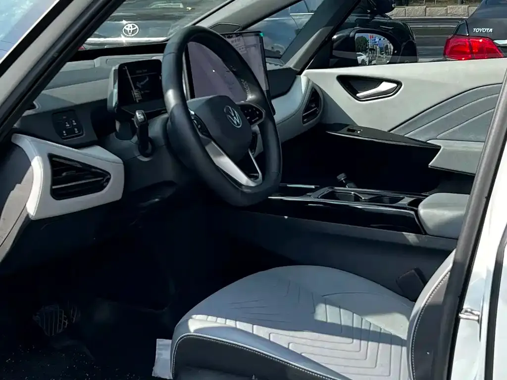 Volkswagen ID.3 — фото 8