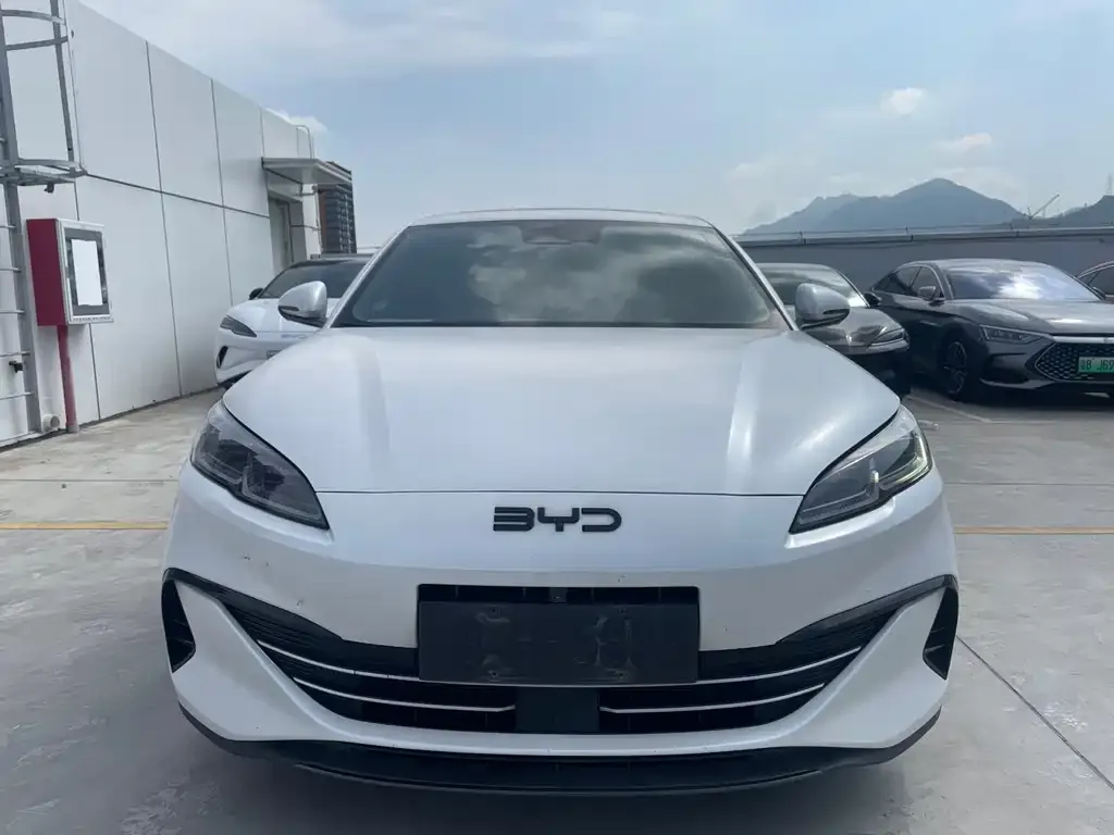 BYD Seal 06 — фото 1