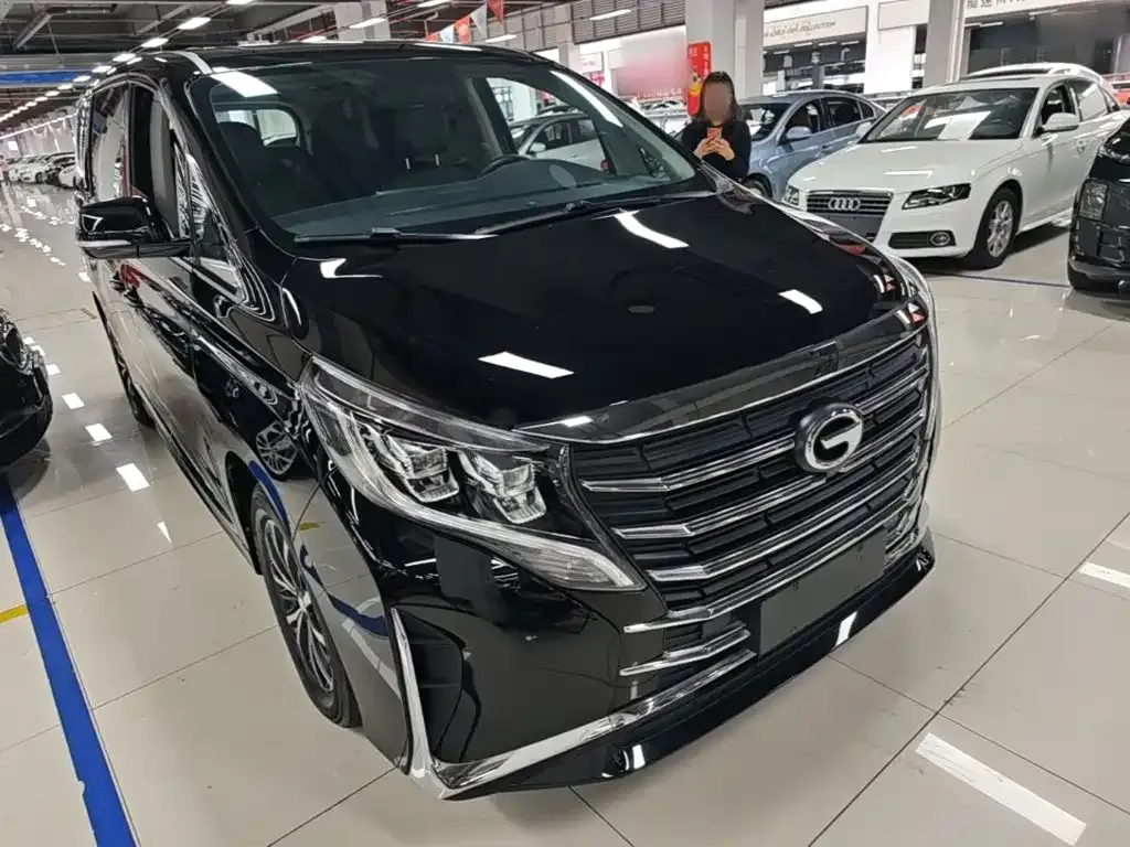 GAC Motor Trumpchi M8 — фото 9