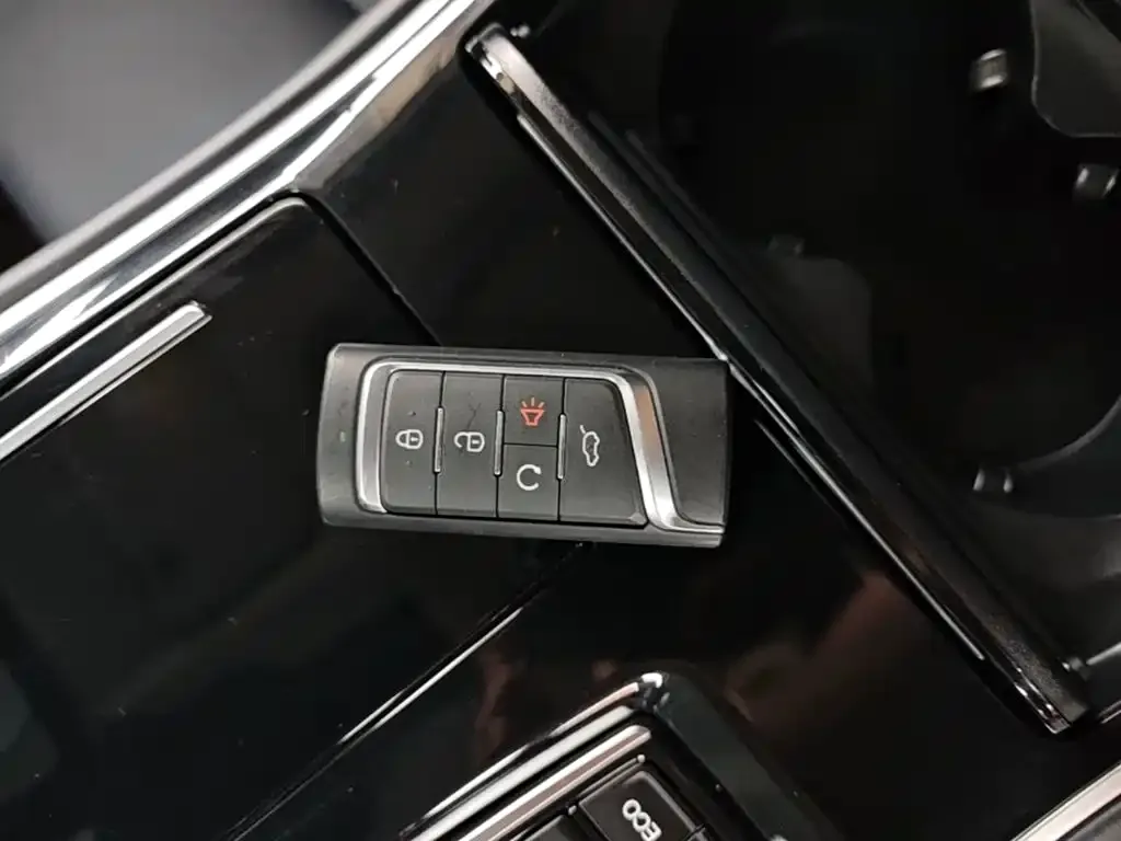 GAC Motor Trumpchi M8 — фото 6