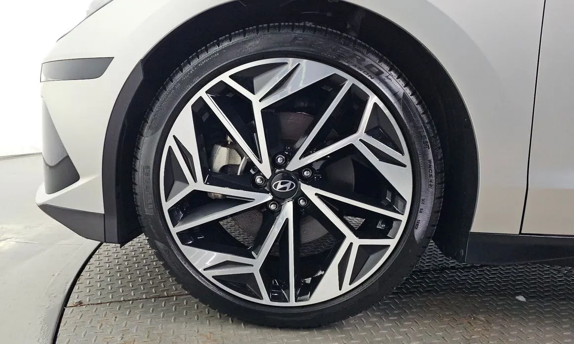 Hyundai Ioniq6 — фото 9