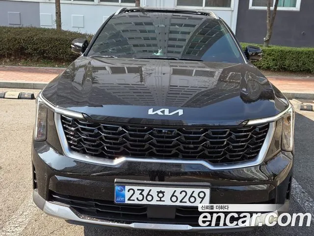 Kia Sorento — фото 1