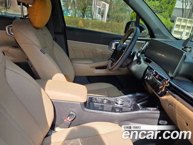 Kia Sorento — фото 6