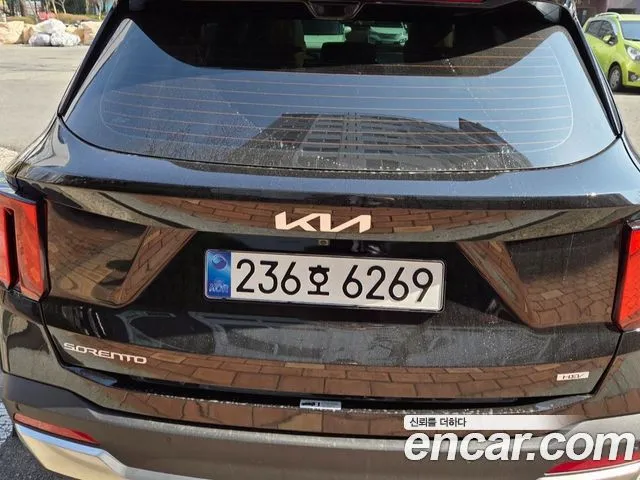 Kia Sorento — фото 8
