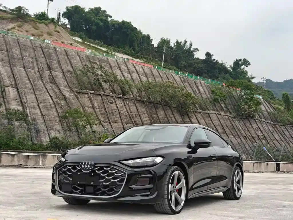 Audi A5L Sportback — фото 1