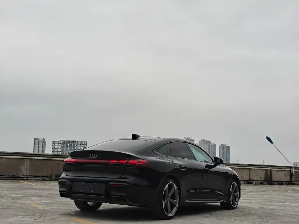 Audi A5L Sportback — фото 3