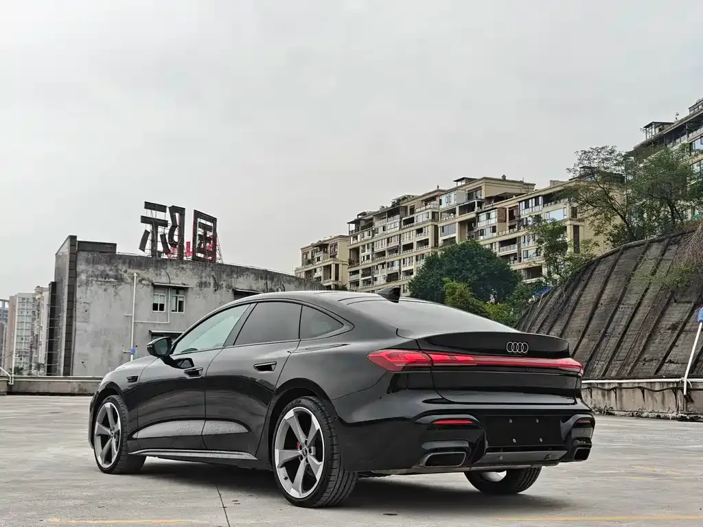 Audi A5L Sportback — фото 9