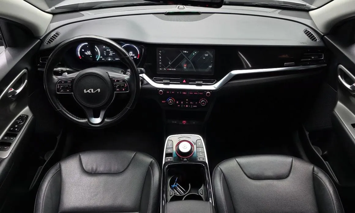 Kia Niro — фото 9