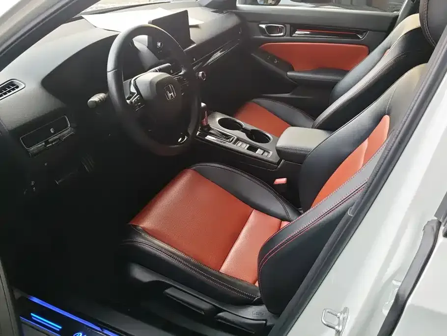 Honda Civic — фото 9