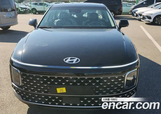 Hyundai Grandeur — фото 1