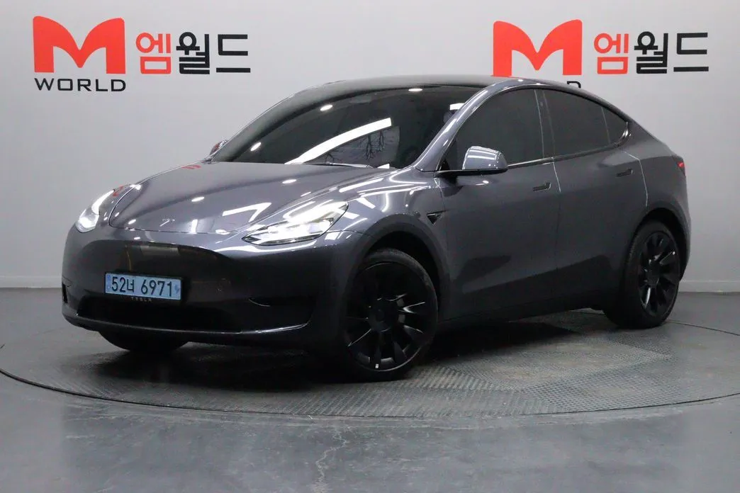 Tesla Model Y — фото 5