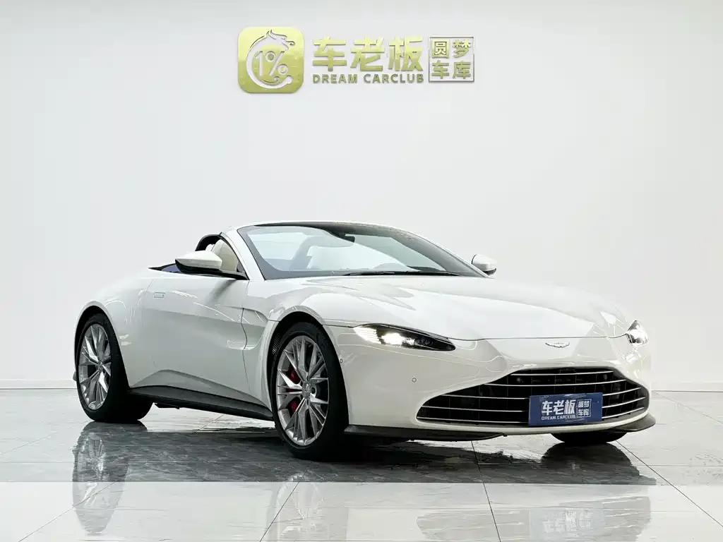 Aston Martin V8 Vantage — фото 10