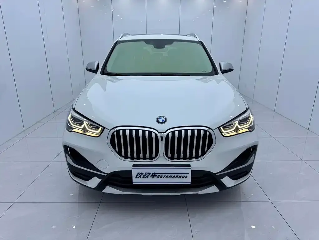 BMW X1 — фото 6