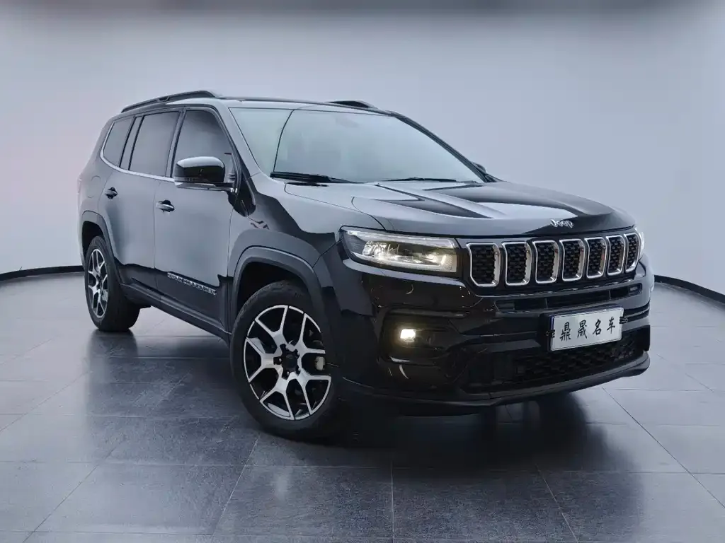 Jeep Grand Commander — фото 4