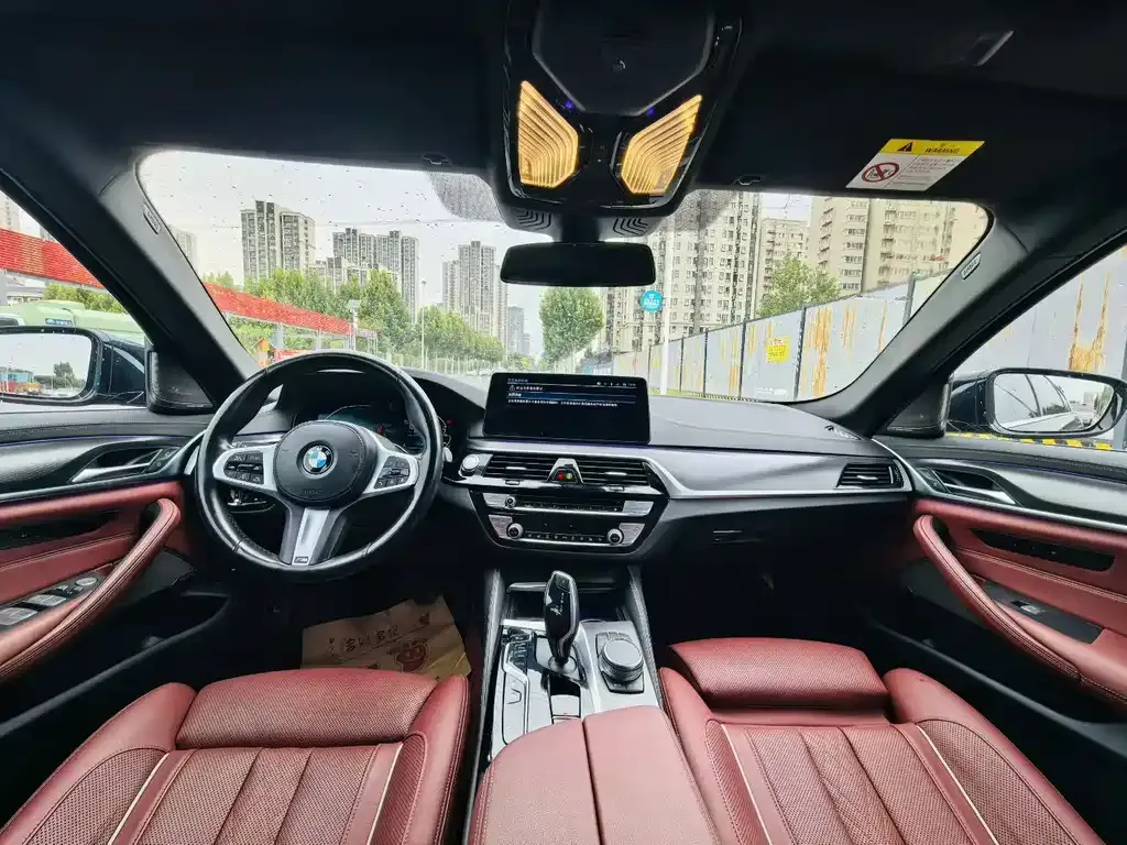 BMW 5 Series New Energy — фото 4