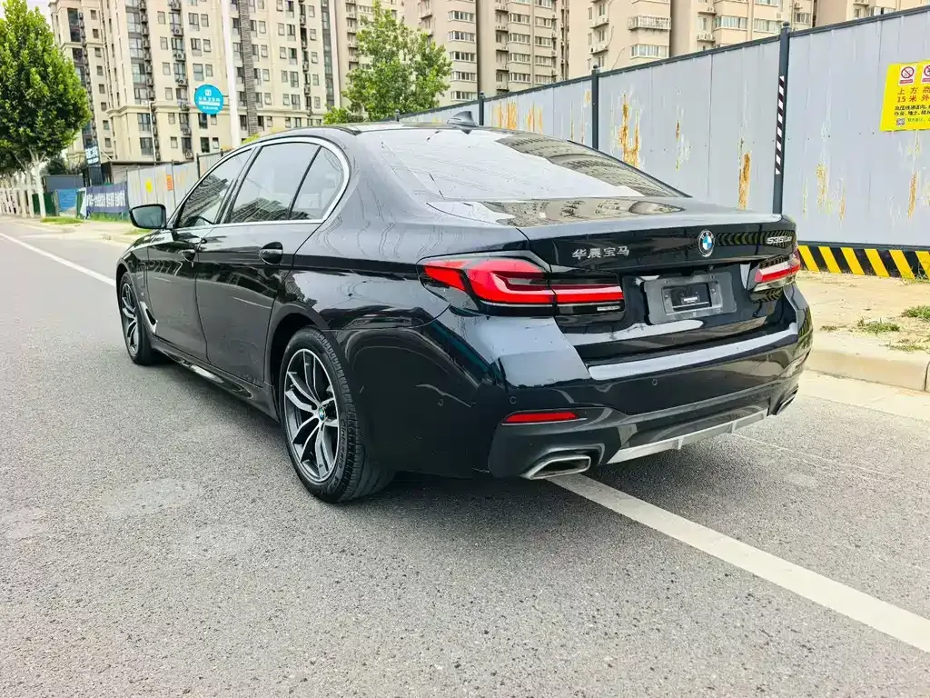 BMW 5 Series New Energy — фото 7