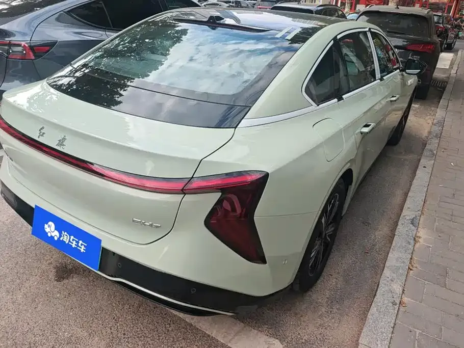Hongqi EH7 — фото 6